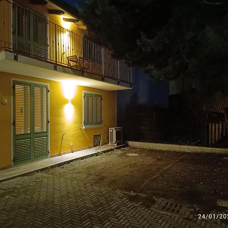 Un Angolo A Milano... エクステリア 写真